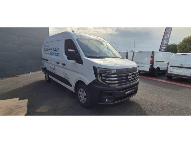 Nissan Interstar image 8