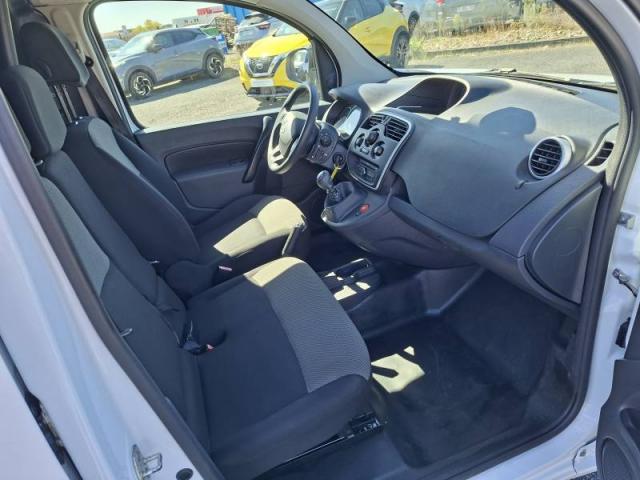Nissan Nv250 image 7