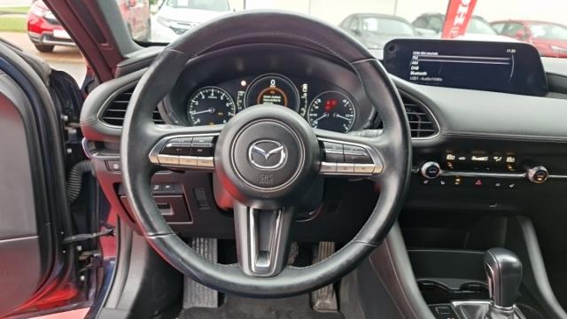 Mazda 3 image 9