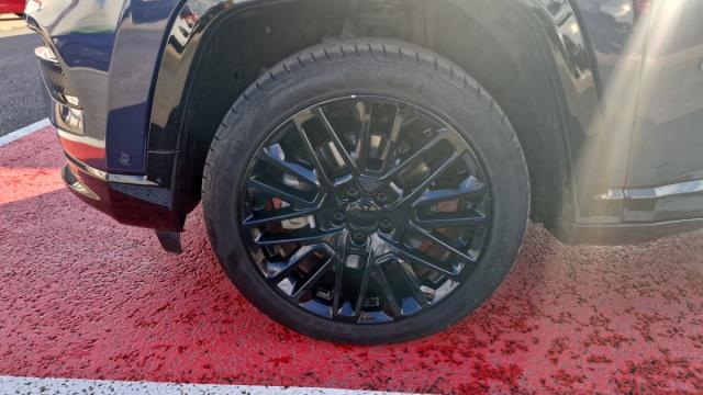 Jeep Compass image 7