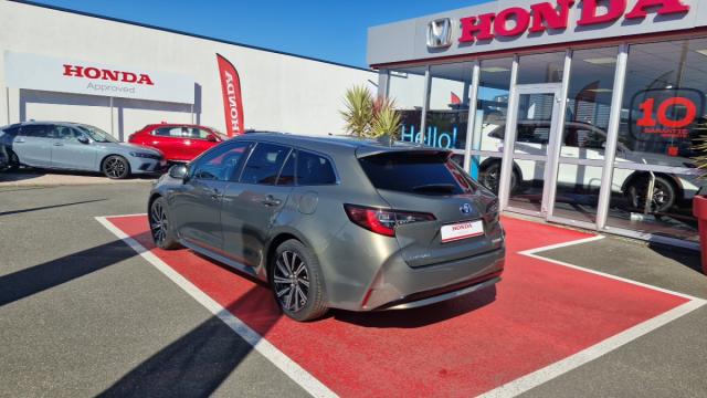 Toyota Corolla Touring Sports image 4