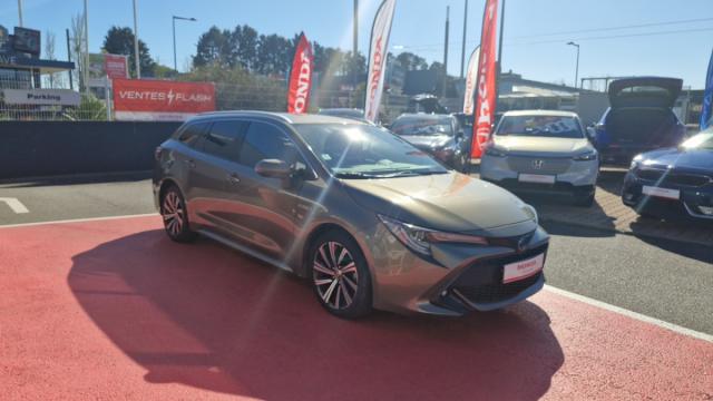 Toyota Corolla Touring Sports image 9
