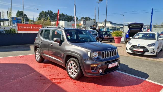 Jeep Renegade image 8