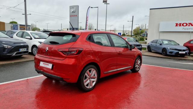 Renault Clio image 2