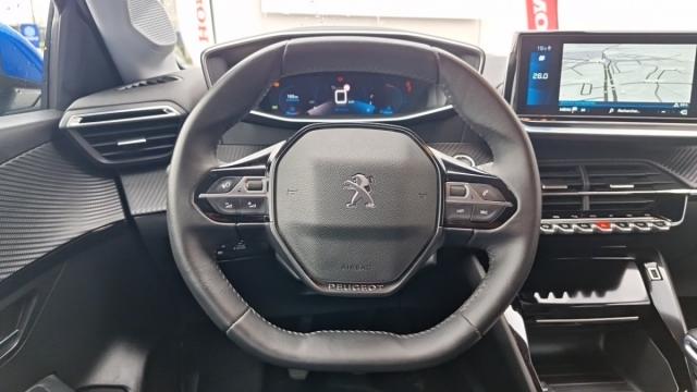 Peugeot 208 image 1