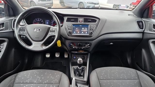 Hyundai I20 image 2