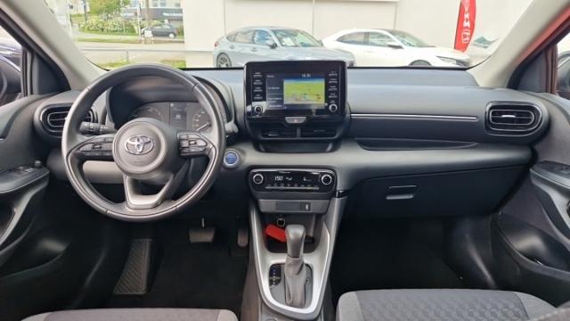 Toyota Yaris image 2