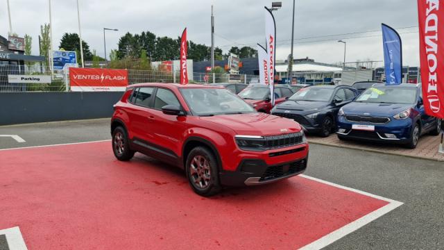 Jeep Avenger image 8