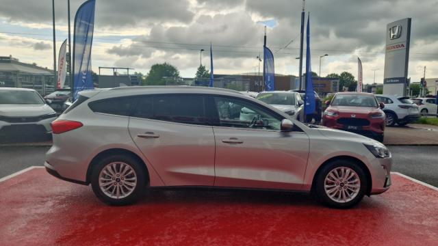 Ford Focus image 3