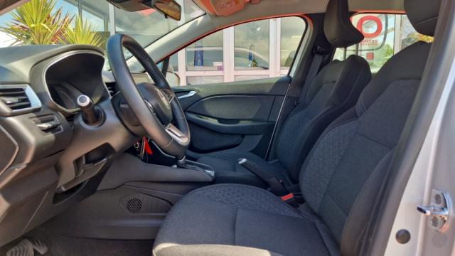 Renault Clio image 8