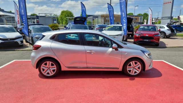 Renault Clio image 9