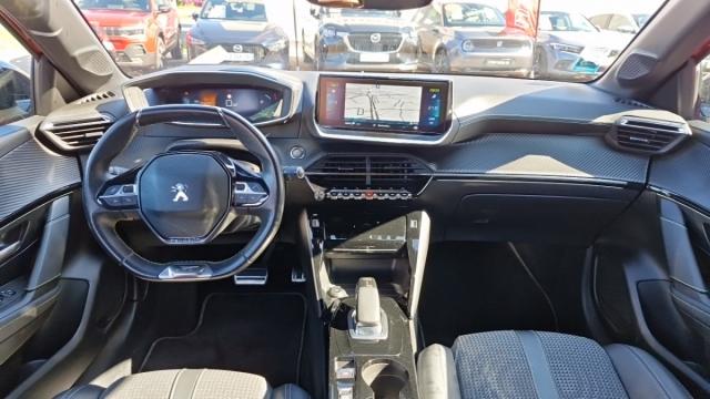Peugeot 208 image 1