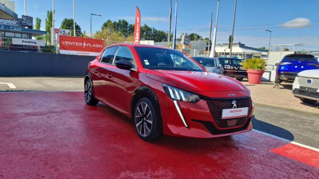 Peugeot 208 image 8