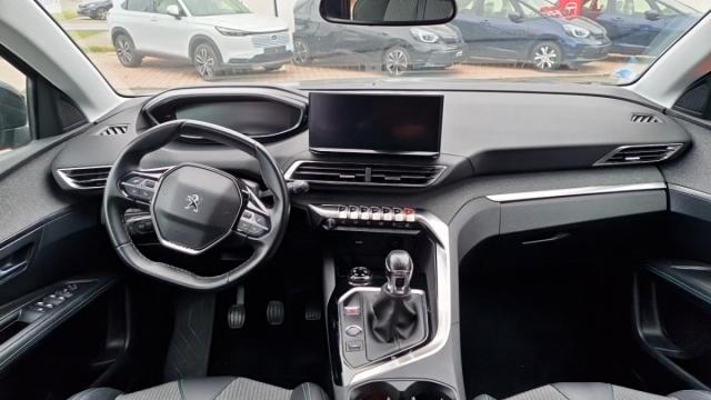 Peugeot 3008 image 5