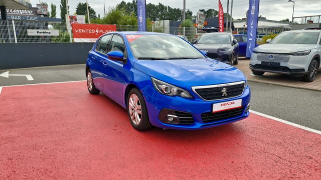 Peugeot 308 image 1