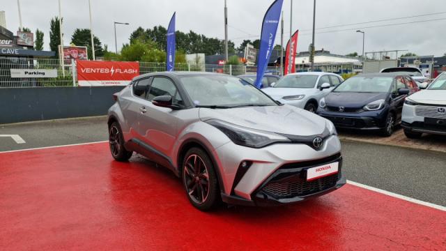 Toyota C-Hr image 2
