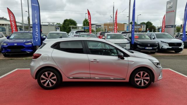 Renault Clio image 1