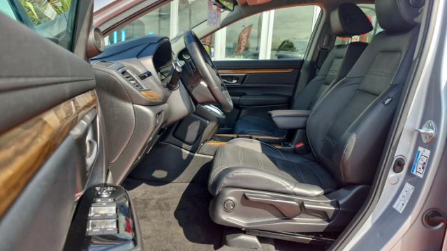 Honda Cr-V image 6