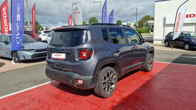Jeep Renegade image 2