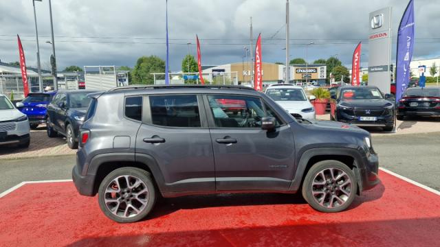 Jeep Renegade image 8