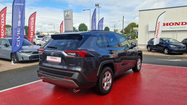 Toyota Rav4 image 9