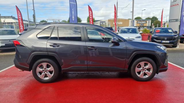 Toyota Rav4 image 8