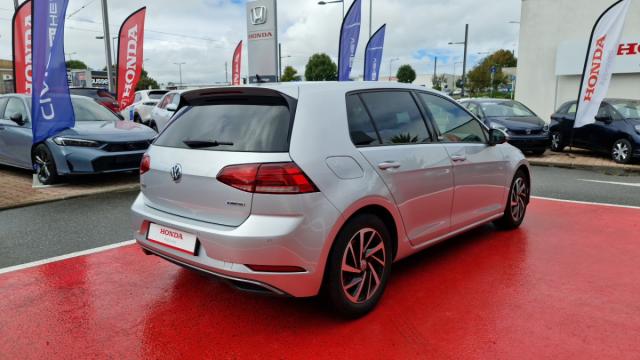 Volkswagen Golf image 7