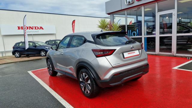 Nissan Juke image 8