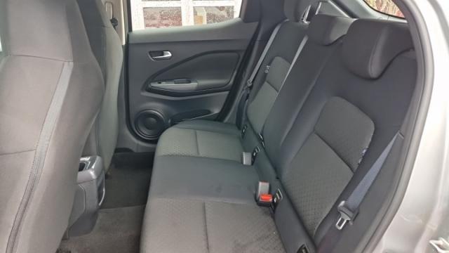 Nissan Juke image 7