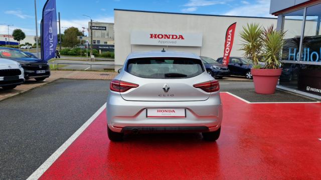 Renault Clio image 9