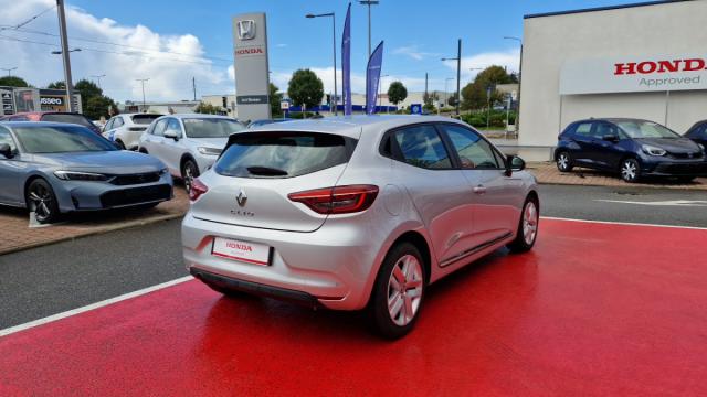 Renault Clio image 4