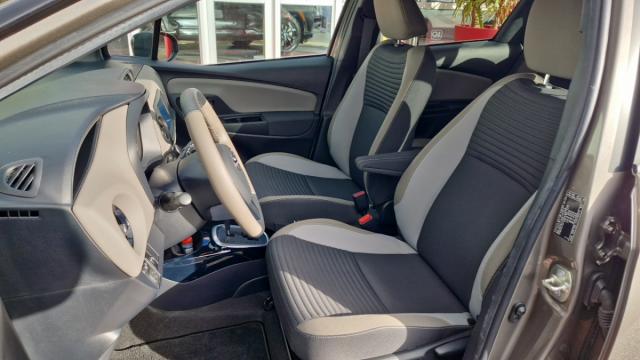 Toyota Yaris image 2