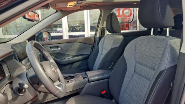 Nissan X-Trail image 7