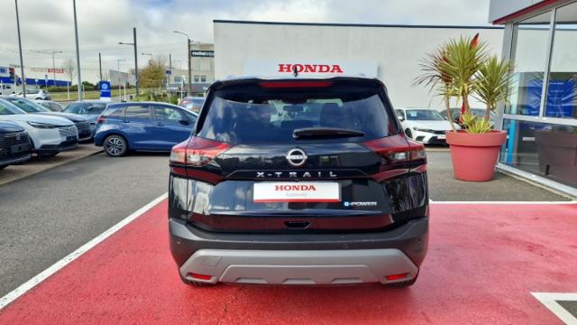 Nissan X-Trail image 2