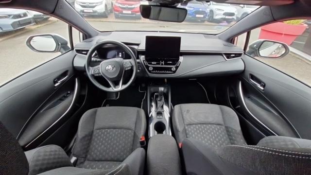 Toyota Corolla image 6