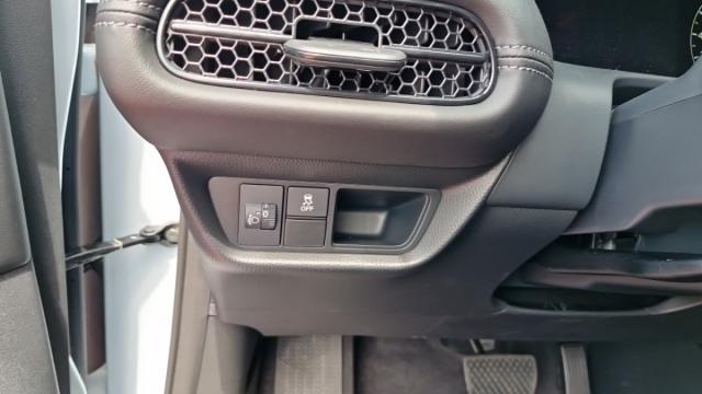 Honda Zr-V image 2