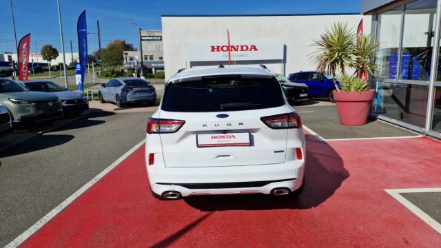 Ford Kuga image 7