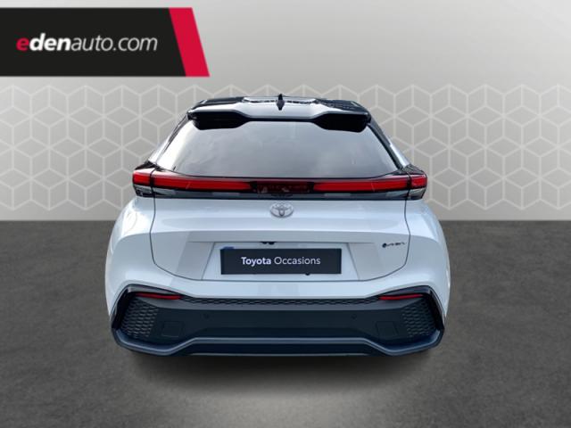 Toyota C-Hr image 8