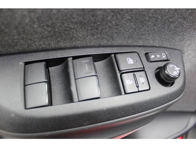 Toyota Yaris image 6