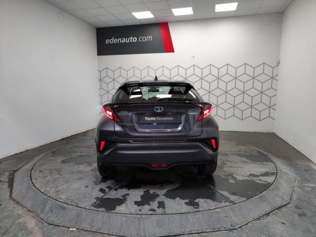 Toyota C-Hr image 2