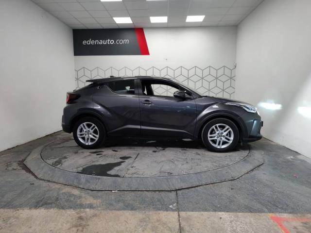 Toyota C-Hr image 6