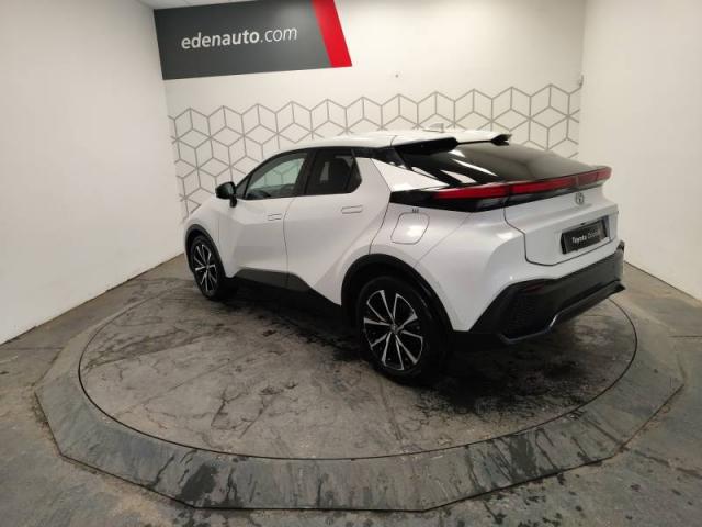 Toyota C-Hr image 6