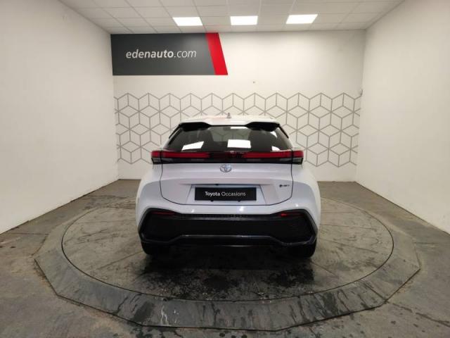Toyota C-Hr image 1