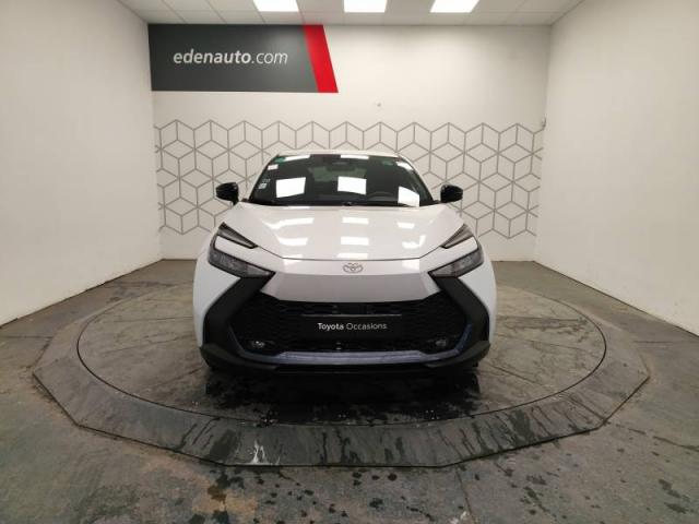 Toyota C-Hr image 2