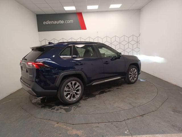 Toyota Rav4 image 8