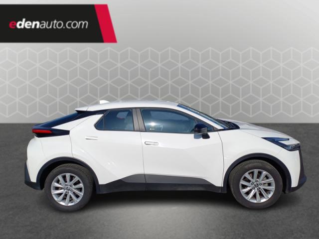 Toyota C-Hr image 8