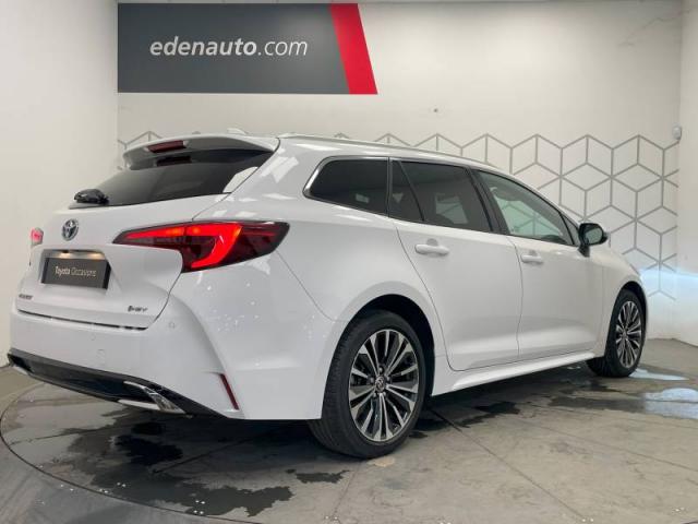 Toyota Corolla image 9