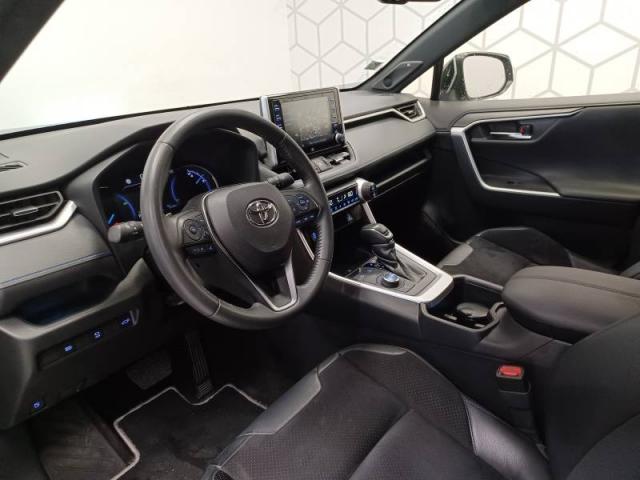 Toyota Rav4 image 6
