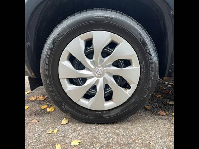 Toyota Yaris image 6