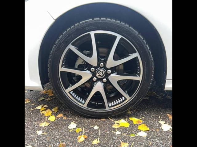 Toyota Yaris image 8